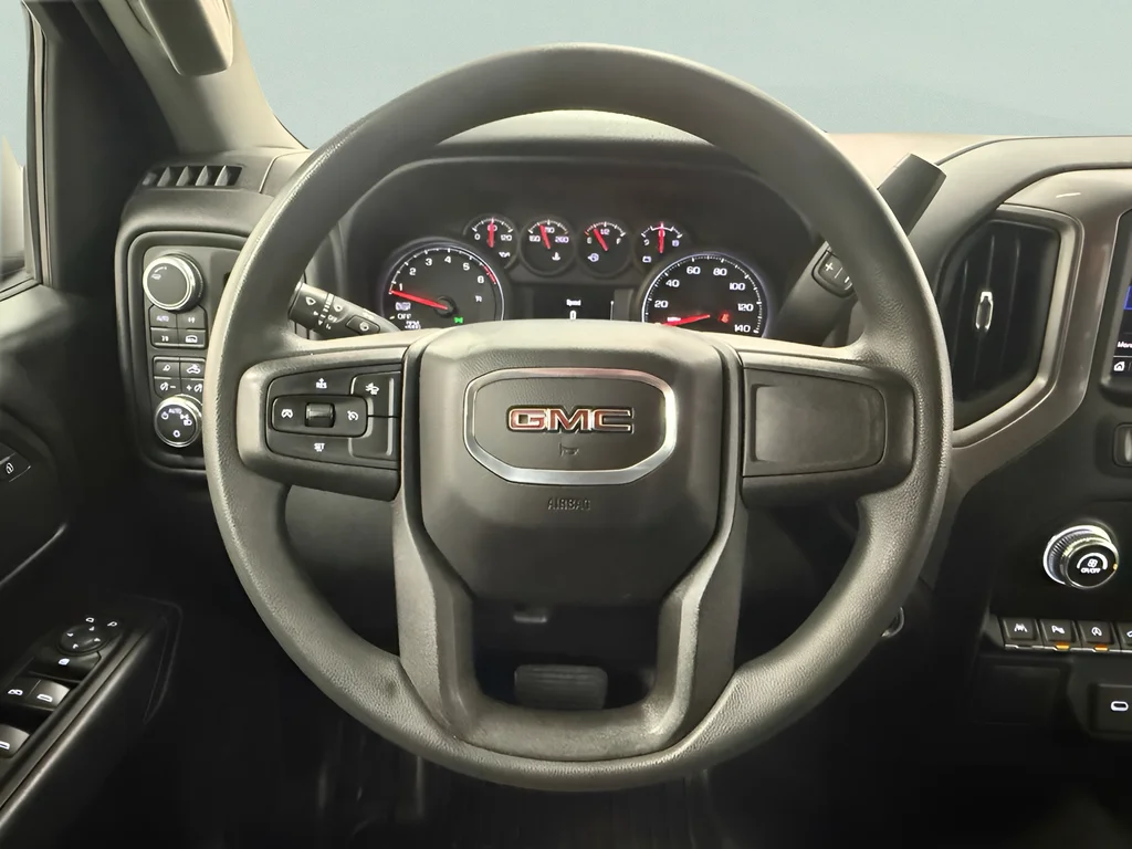 Used 2022 White GMC Pro image 9