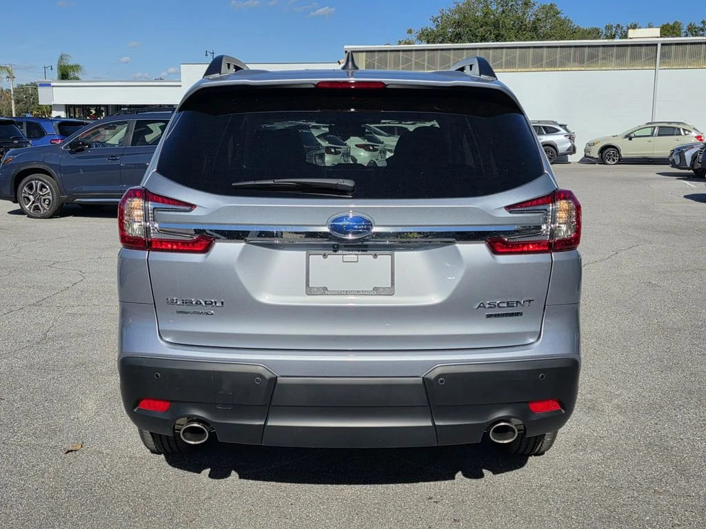New 2026 ICE SILVER METALLIC Subaru Limited 7-Passenger image 4
