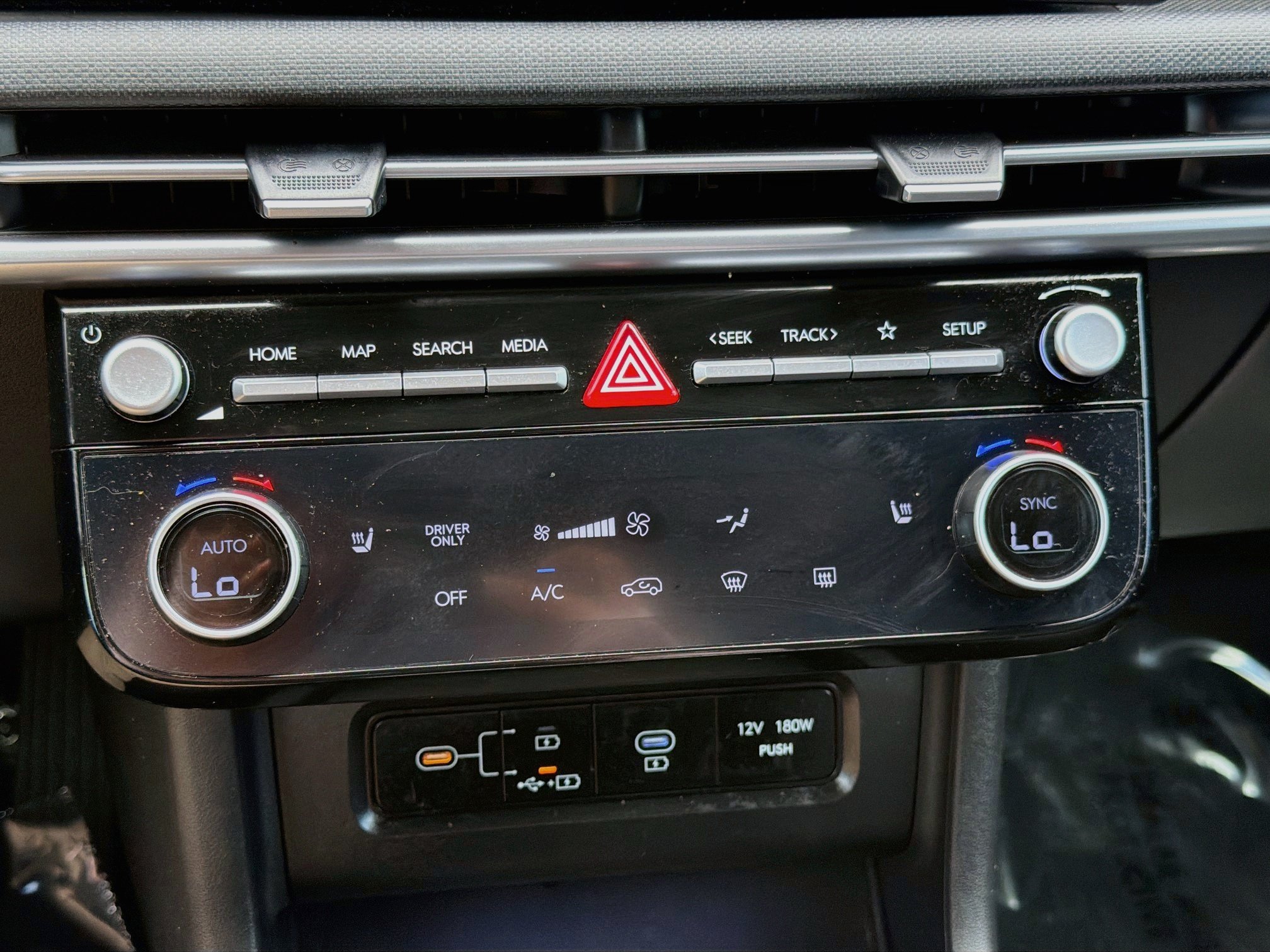 Used 2025 Ash Black Hyundai SEL Convenience image 35