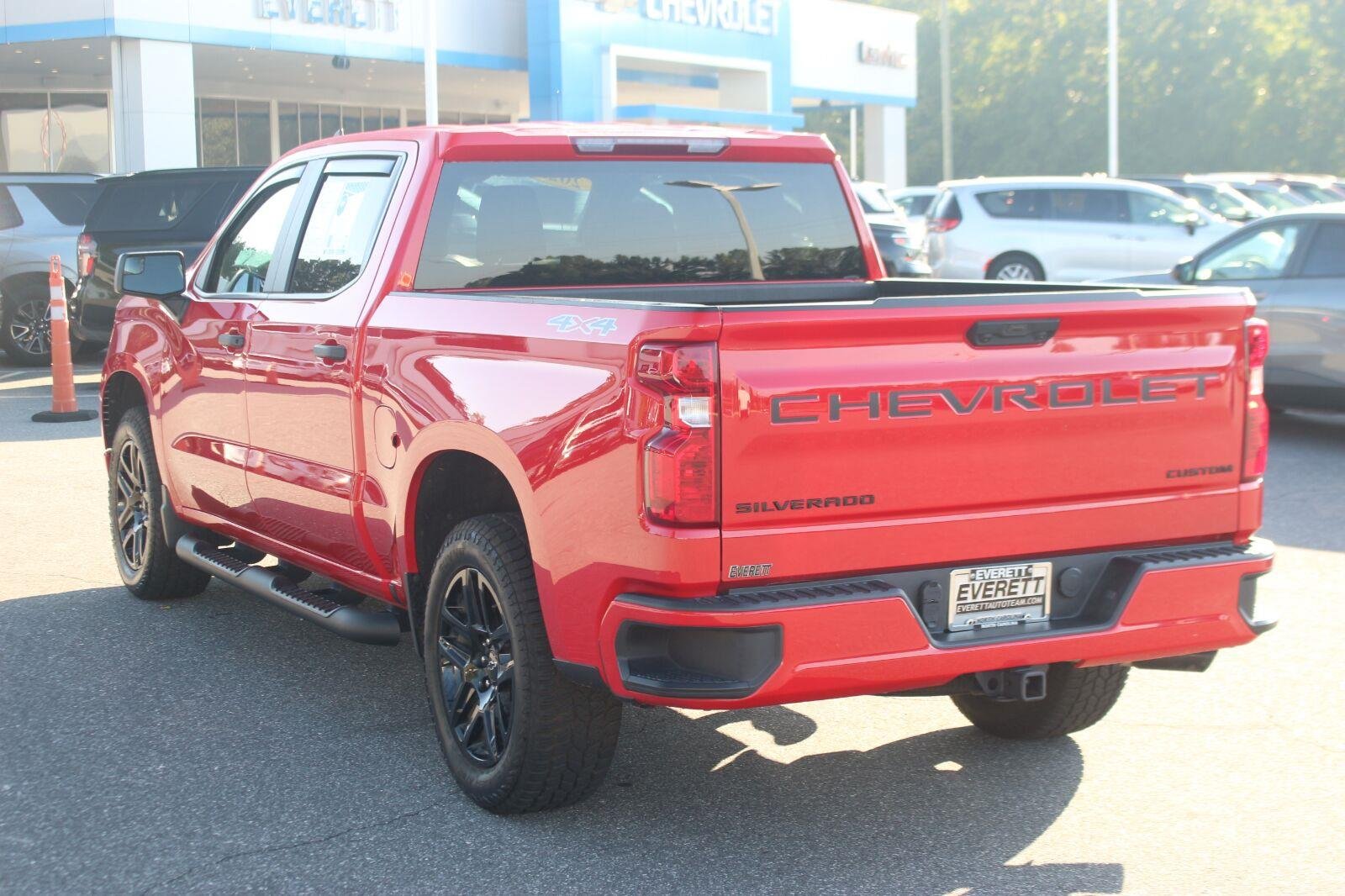 Used 2025 Red Hot Chevrolet Custom image 5