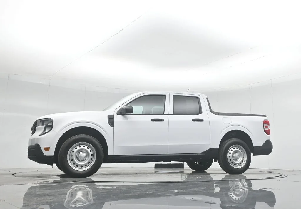 New 2026 Oxford White Ford XL image 48
