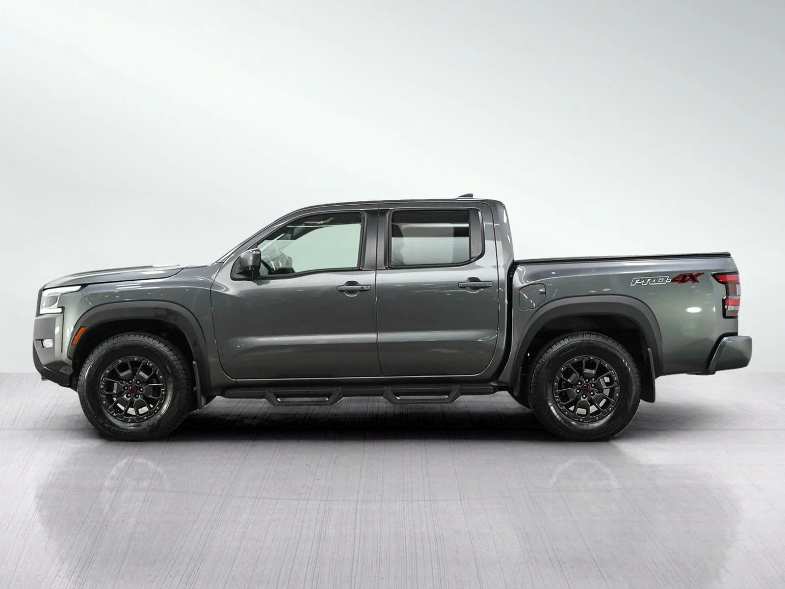 Used 2023 Nissan Frontier PRO-4X with VIN 1N6ED1EK0PN661922 for sale in Burnsville, Minnesota