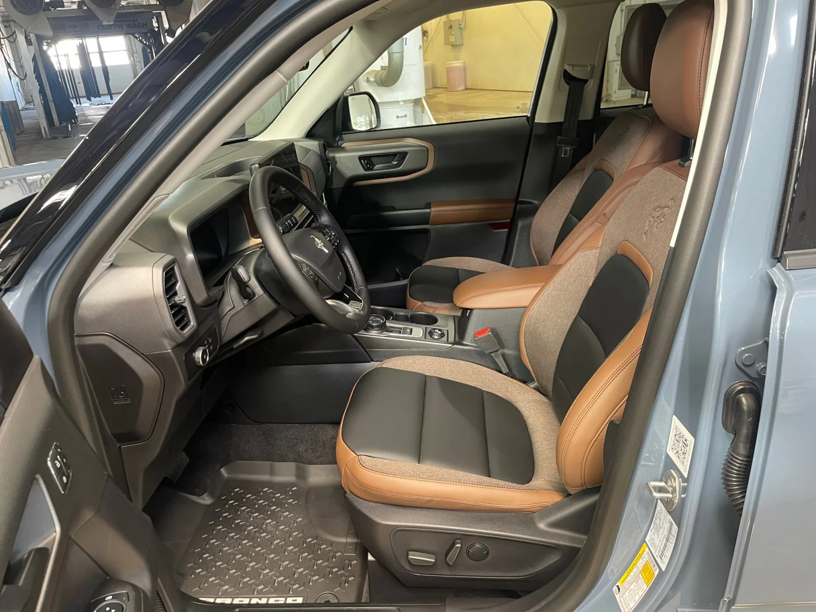 New 2026 Azure Grey Metallic Tri-Coat Ford Outer Banks image 19