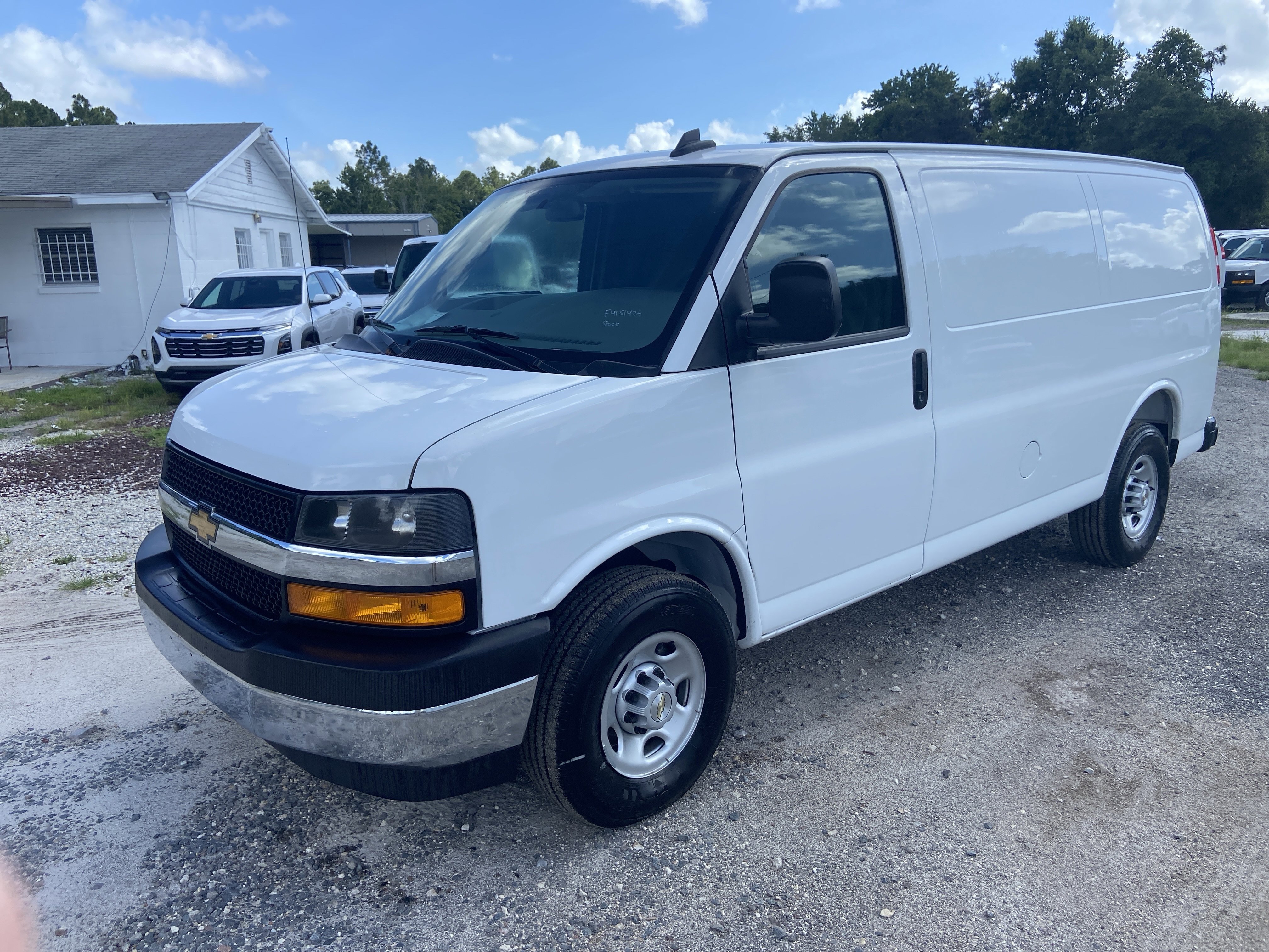 2025 Chevrolet Express Cargo