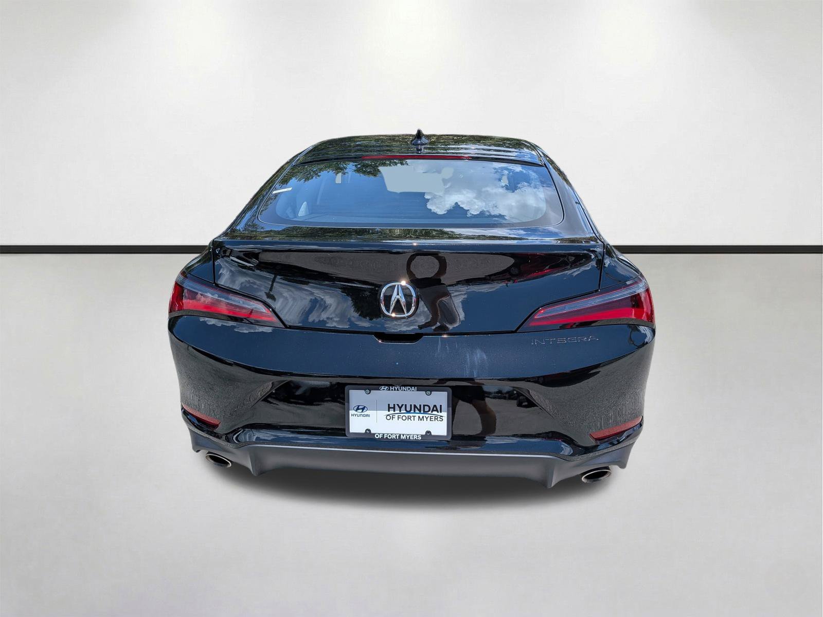 Used 2026 Majestic Black Pearl Acura Base image 5