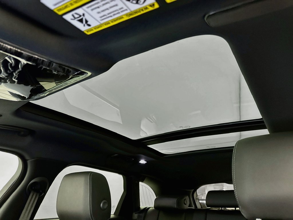 New 2026 Batumi Gold Land Rover Belgravia Edition image 22
