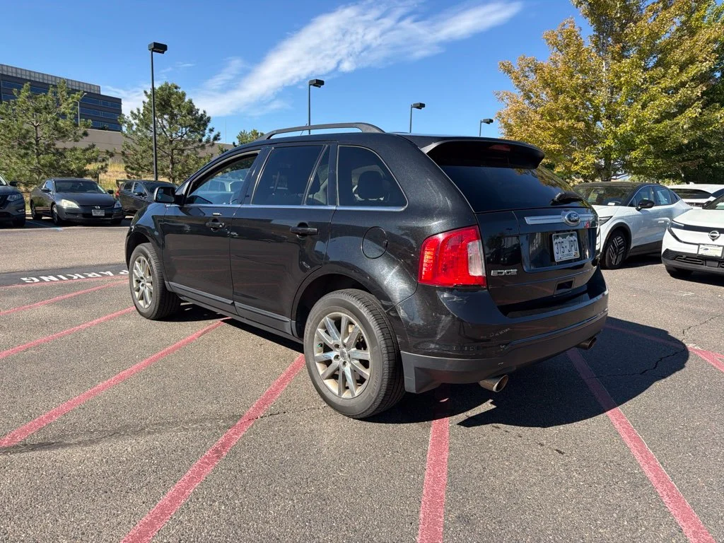 Used 2013 Black Ford Limited image 5