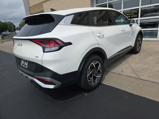 Used 2023 White Kia LX image 3