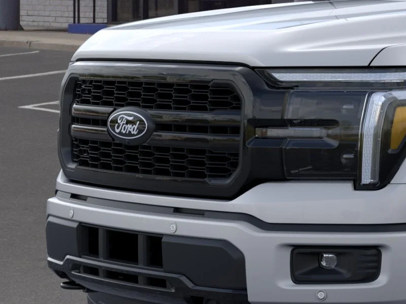 New 2026 Iconic Silver Metallic Ford Lariat® image 39