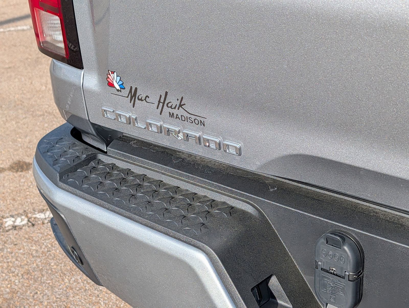 2026 Chevrolet Colorado LT - Photo 22