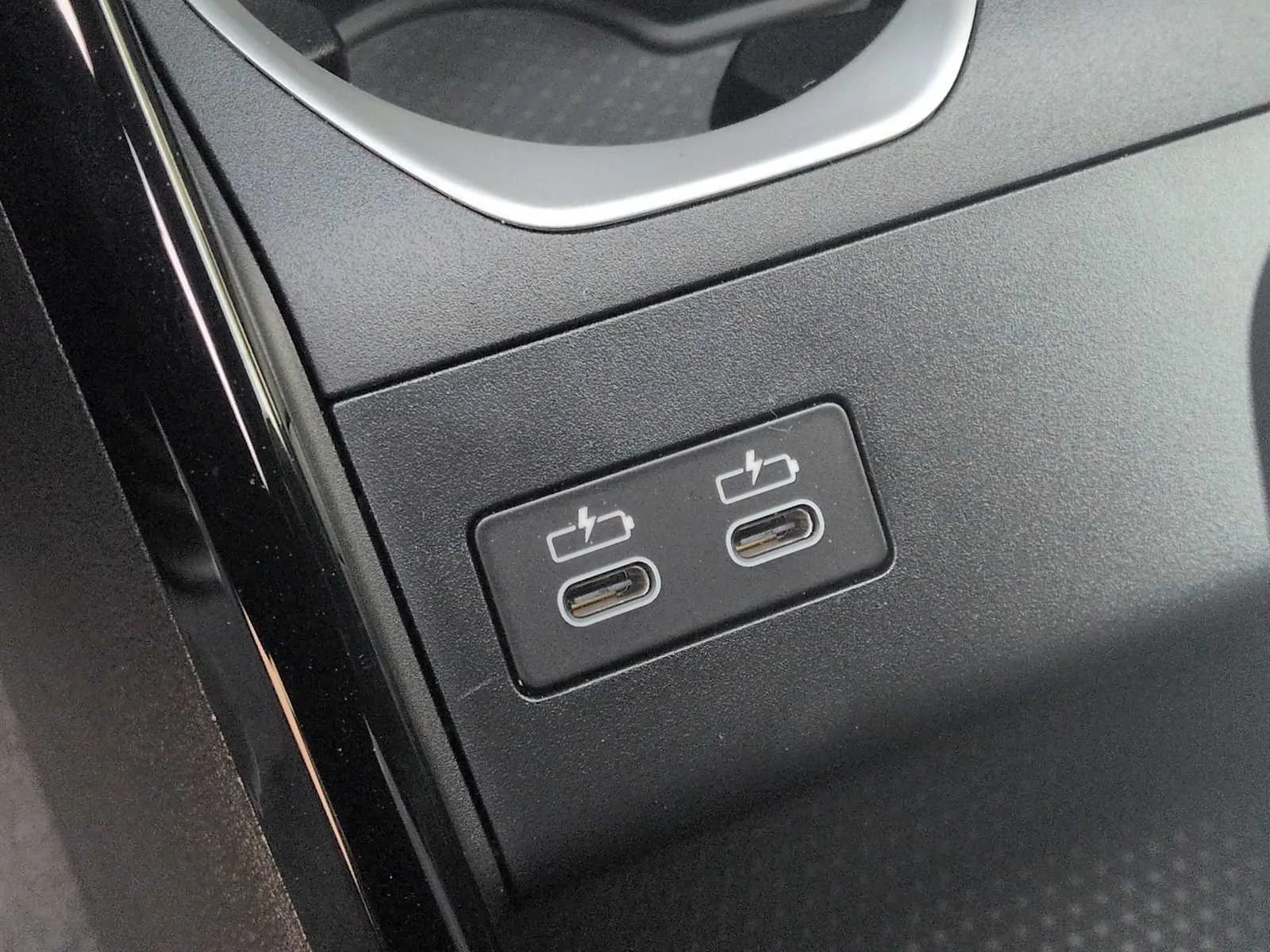 Used 2026 Black Sapphire Metallic BMW xDrive28i image 33