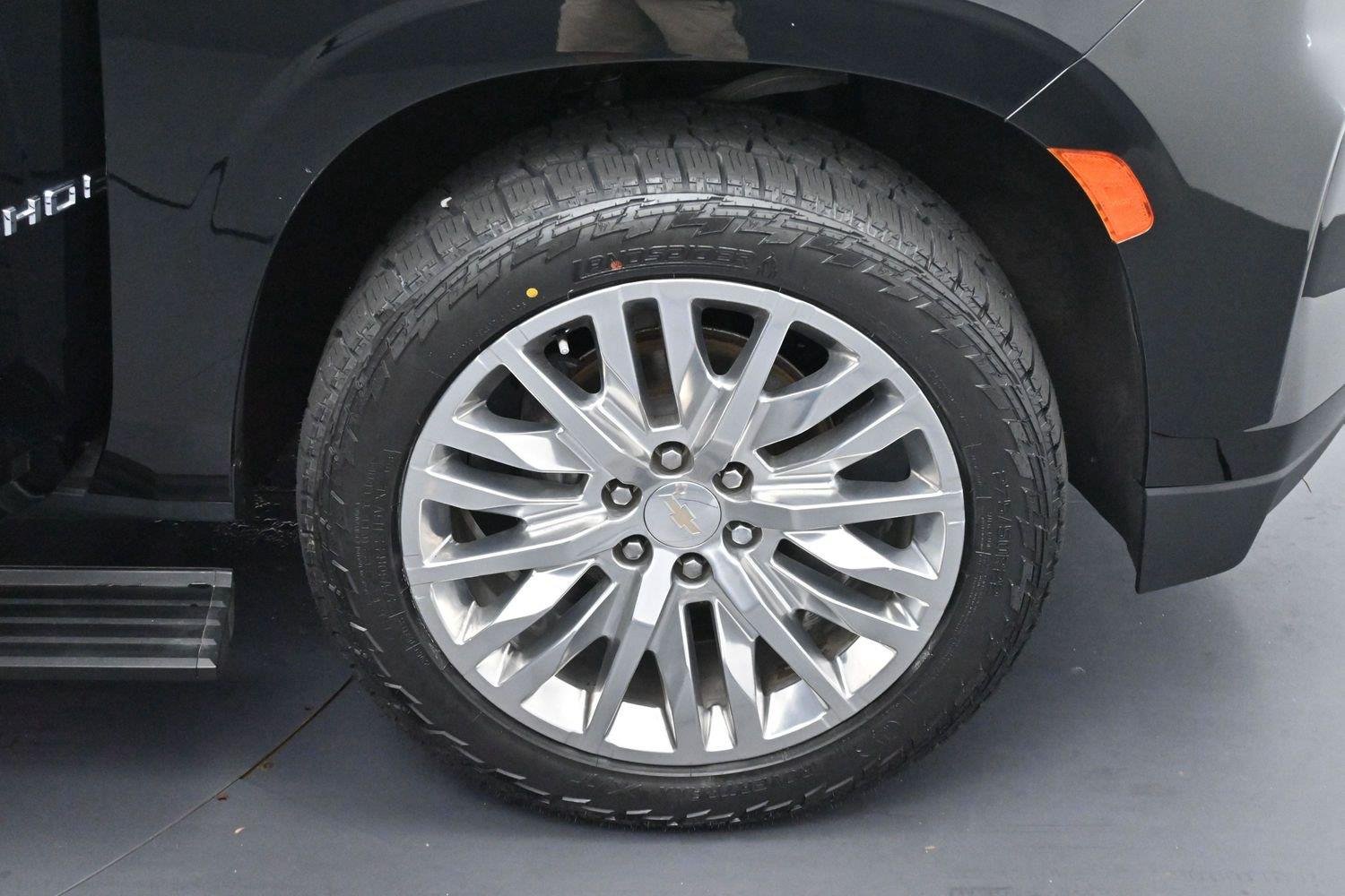 Used 2023 Black Chevrolet High Country image 39