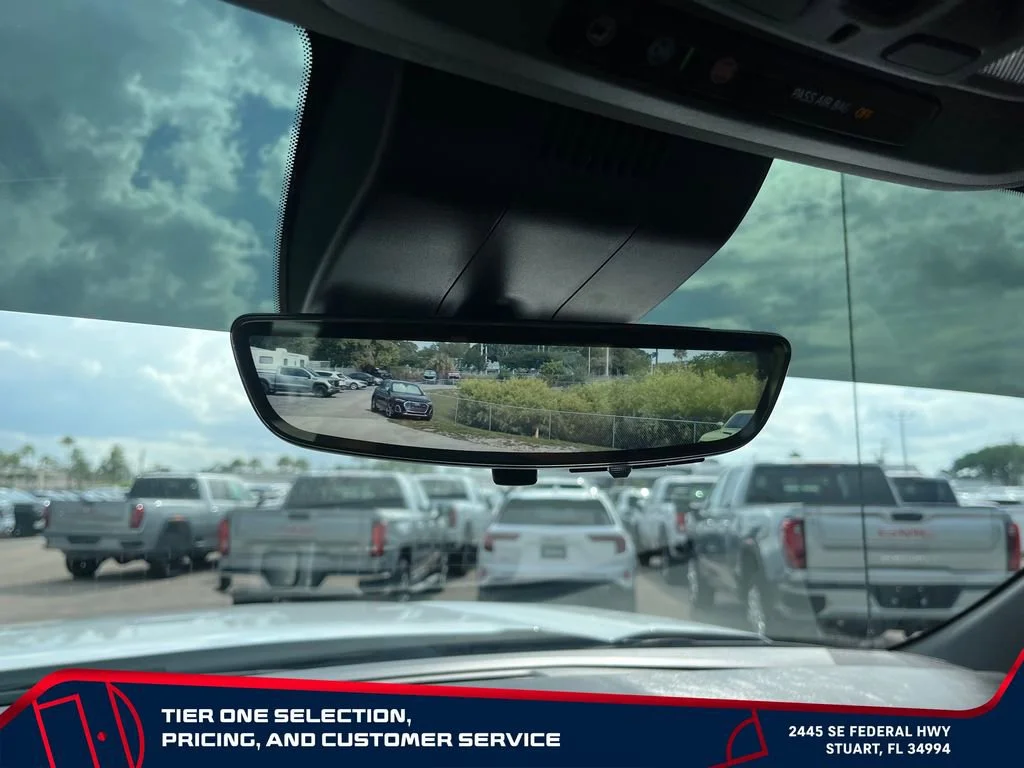 Used 2024 Summit White GMC Denali image 34