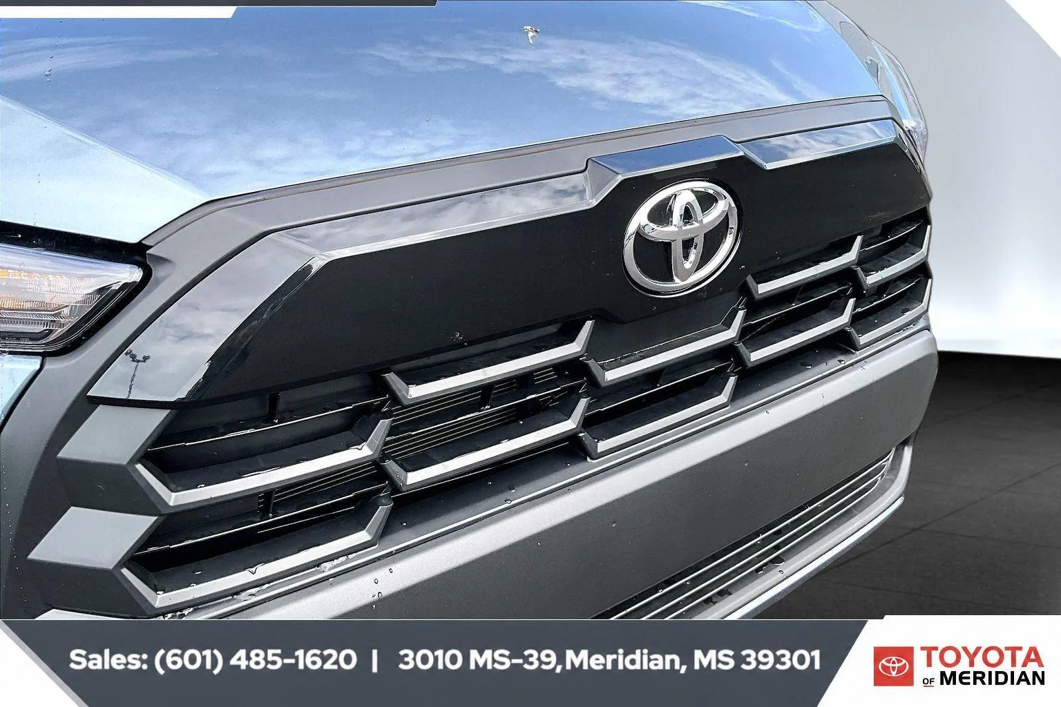 Used 2026 Celestite Toyota LE image 21