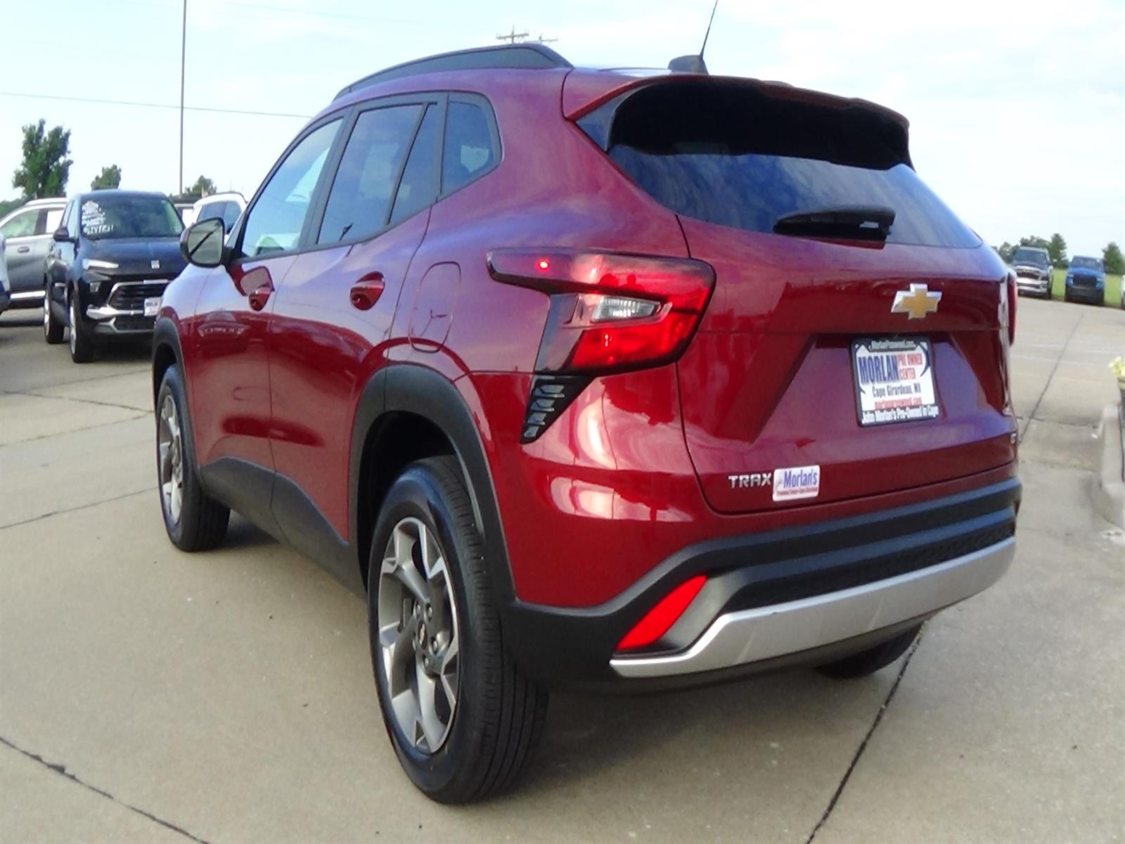 Used 2025 Crimson Metallic (gfm) Chevrolet LT image 8