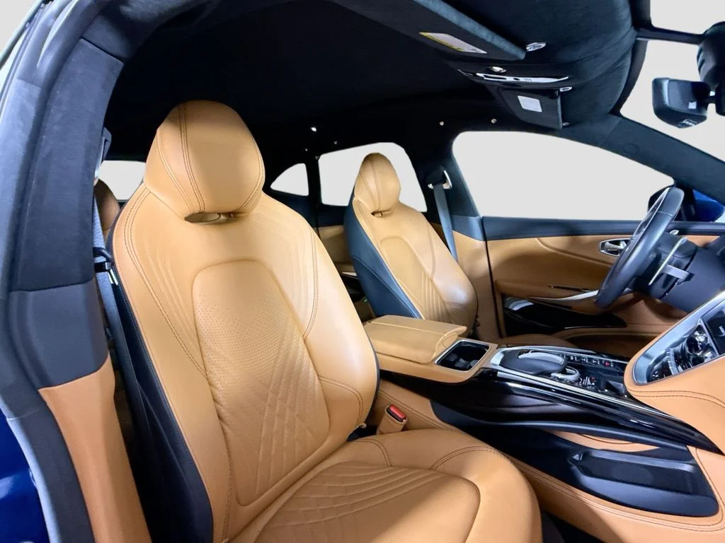 Used 2023 Ming Blue Aston Martin 550 image 3