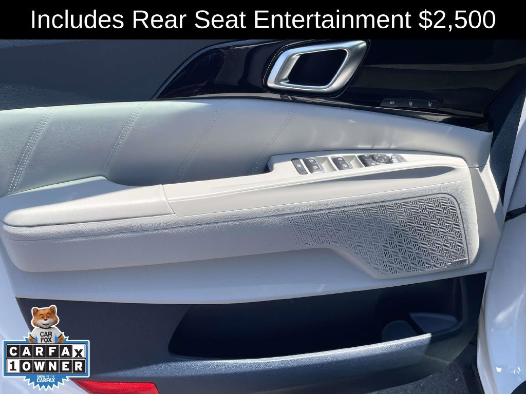 Used 2025 White Kia SX Prestige image 14
