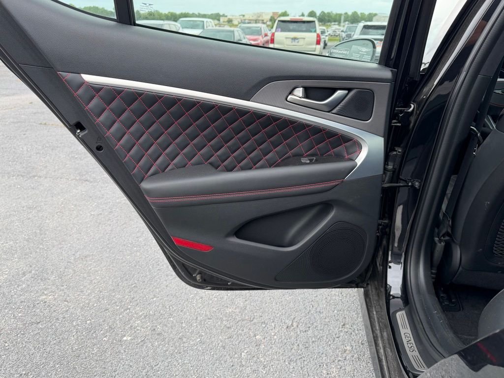 Used 2025 Black Genesis 3.3T Sport Advanced image 16