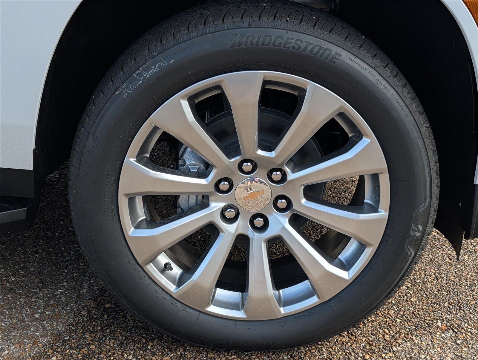 New 2026 Polar White Tricoat Chevrolet Premier image 41