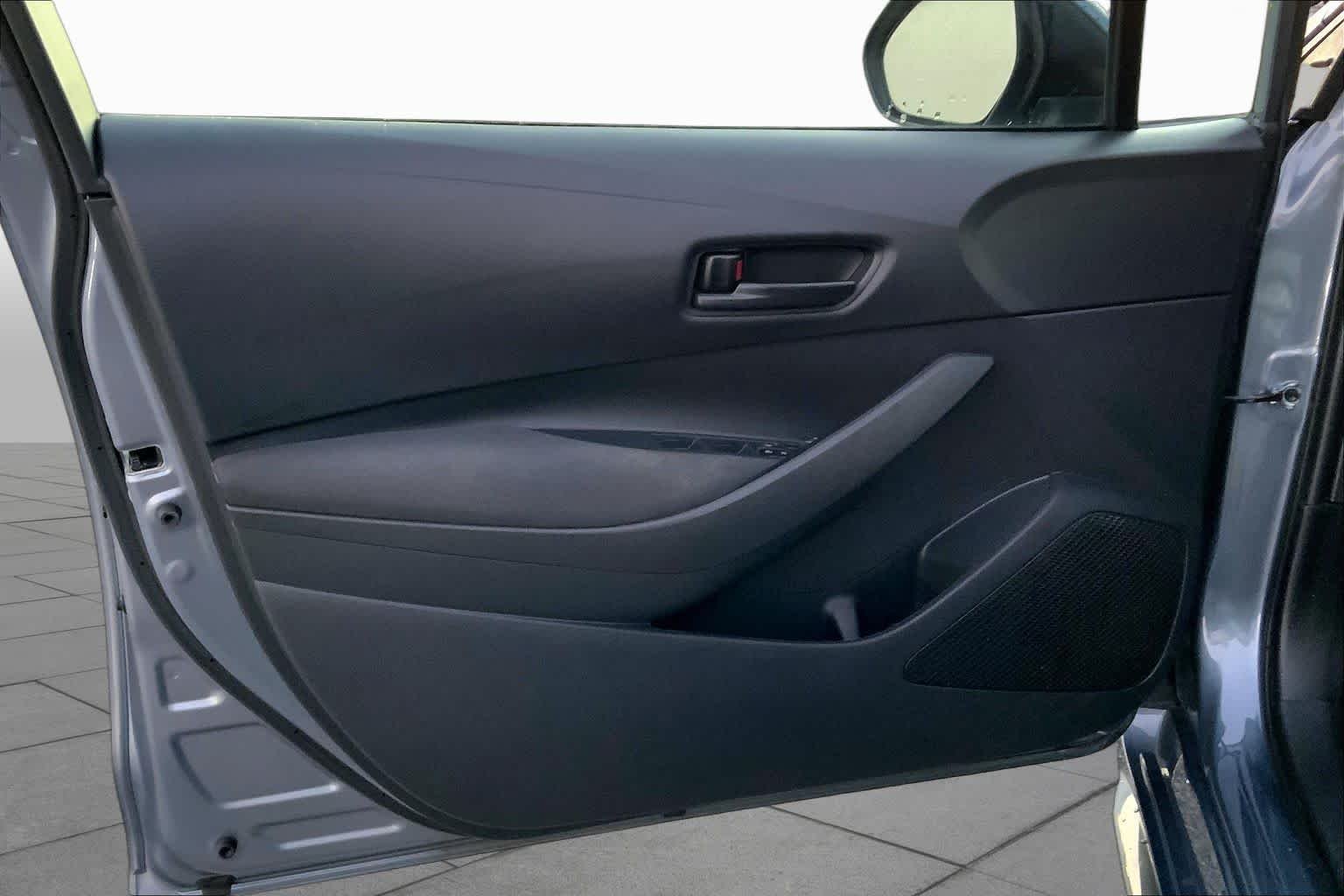 Used 2024 Celestite Toyota LE image 19