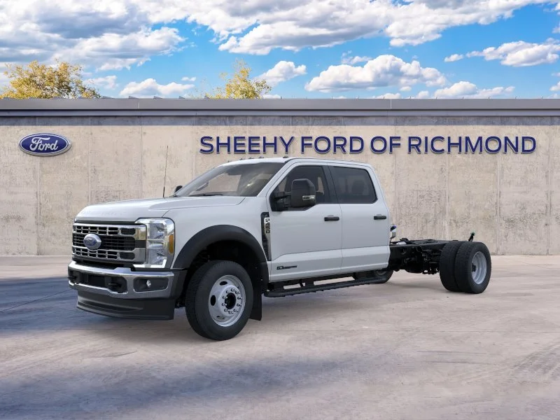 New 2026 Oxford White Ford F-450® XL image 2