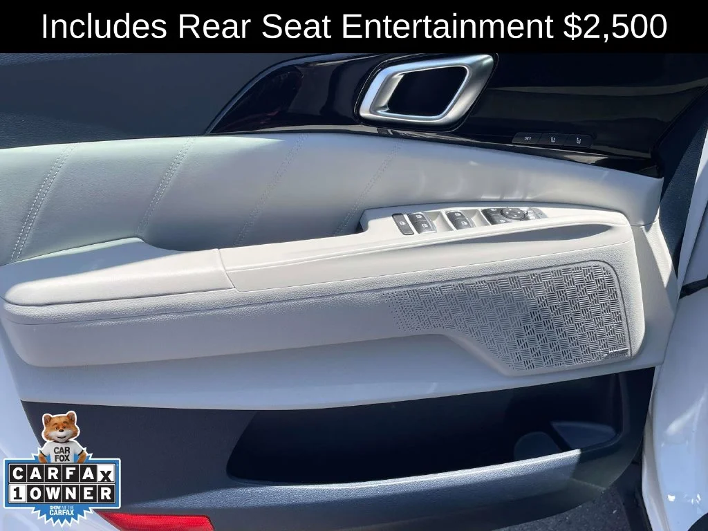 Used 2025 White Kia SX Prestige image 14