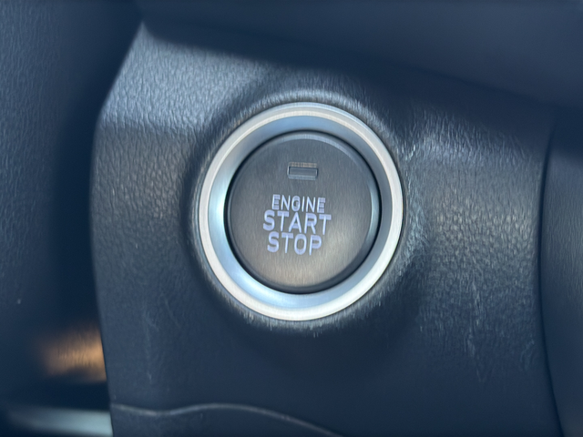 Used 2023 Gray Hyundai SEL image 13