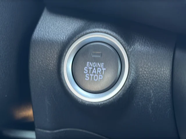 Used 2023 Gray Hyundai SEL image 13