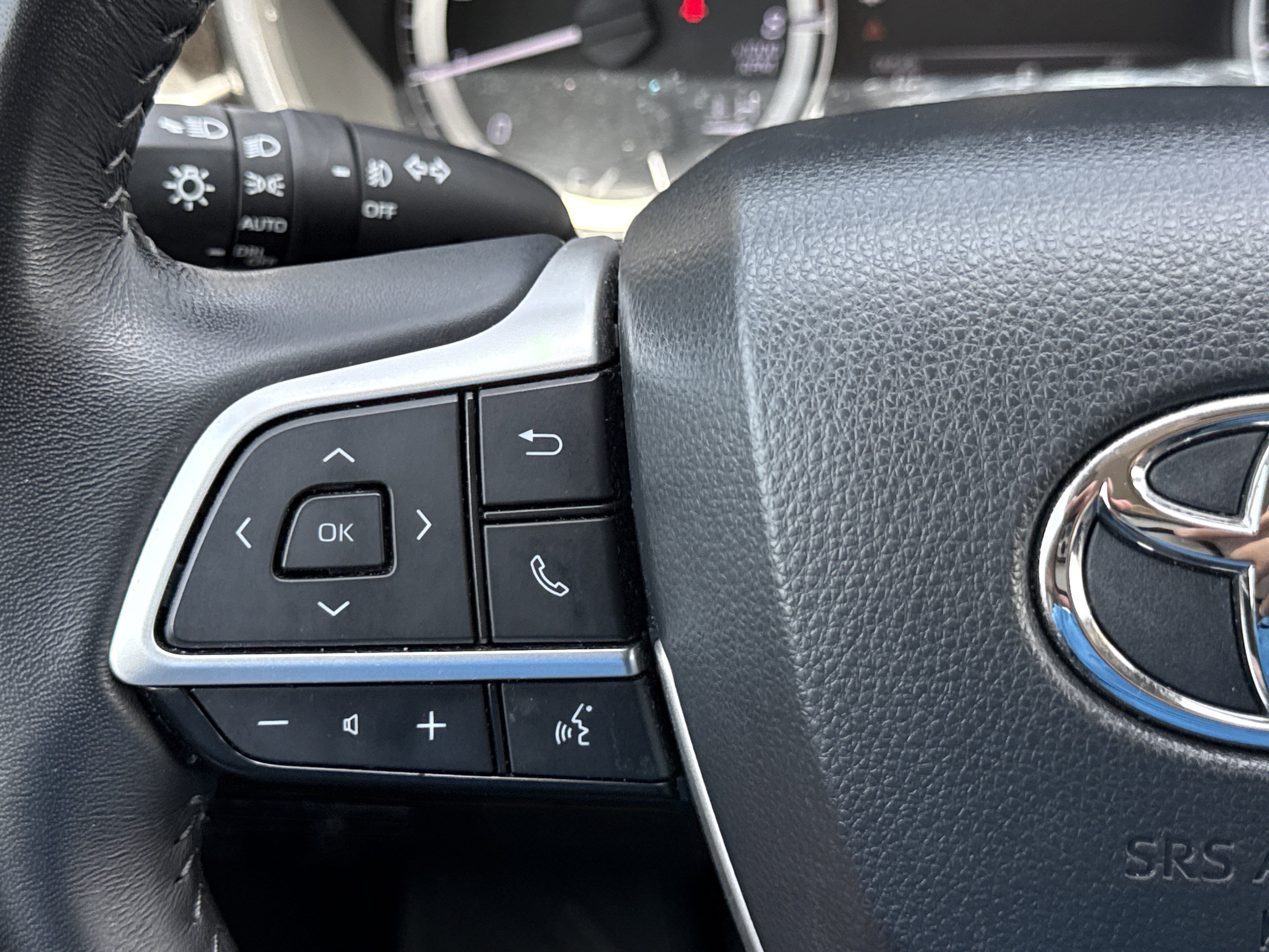 2023 Toyota Highlander XLE - Photo 23