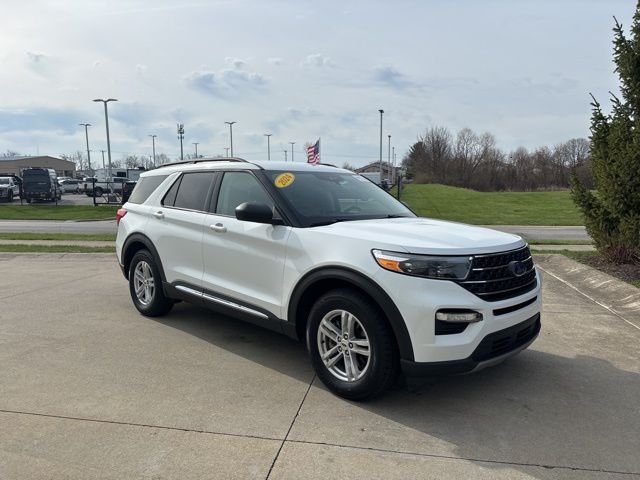 Used 2024 White Ford XLT image 35