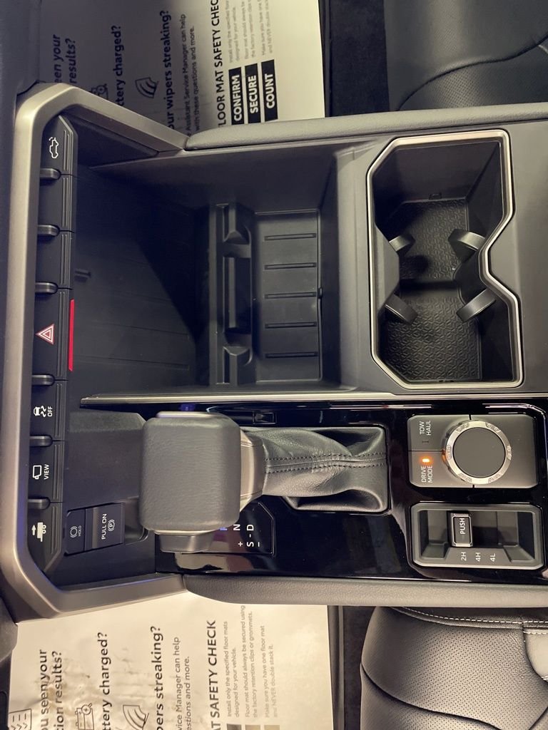 2026 Toyota Tundra Limited - Photo 25