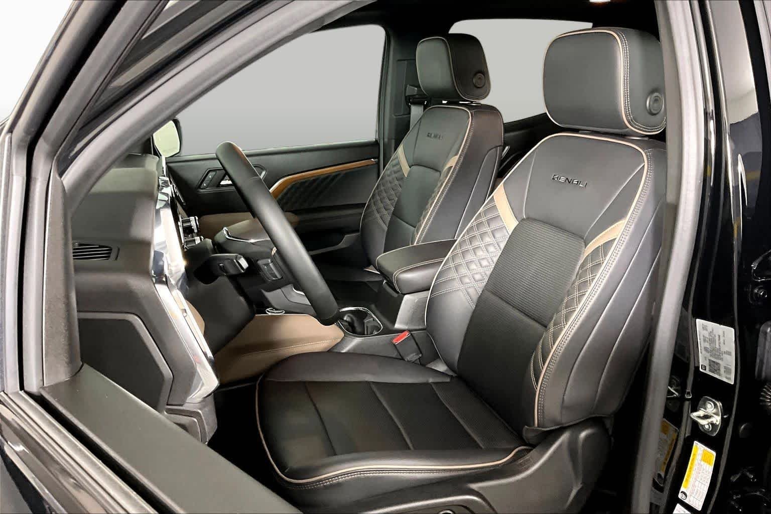 2023 GMC Canyon Denali - Photo 16