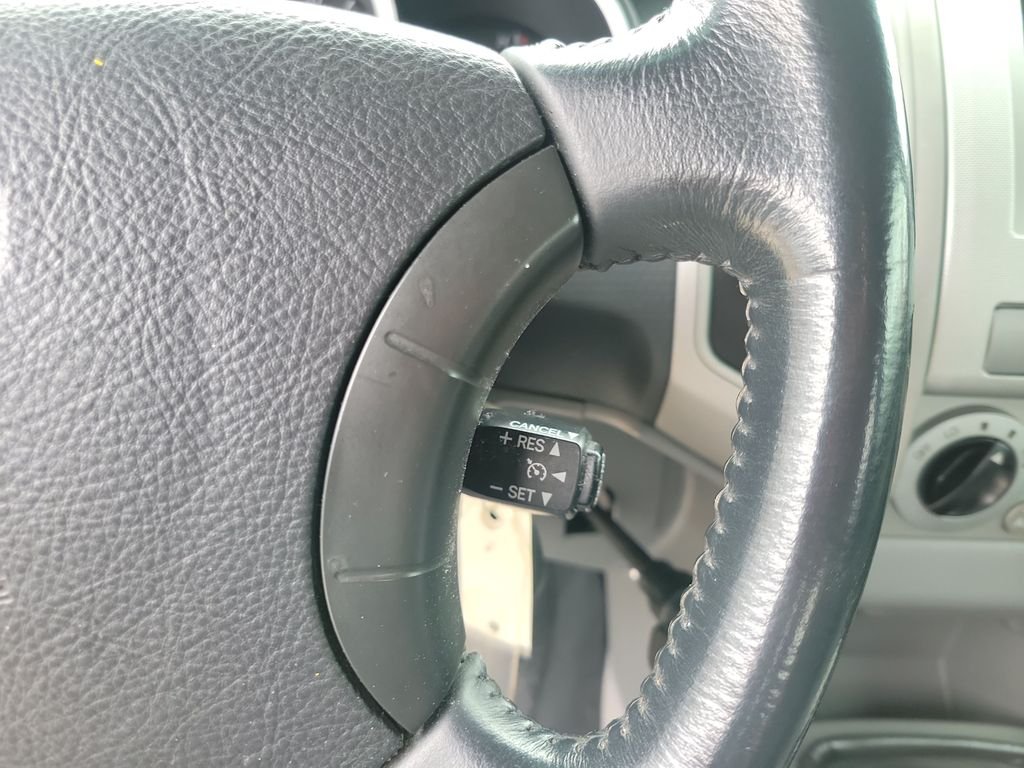 Used 2007  Toyota X-Runner image 21