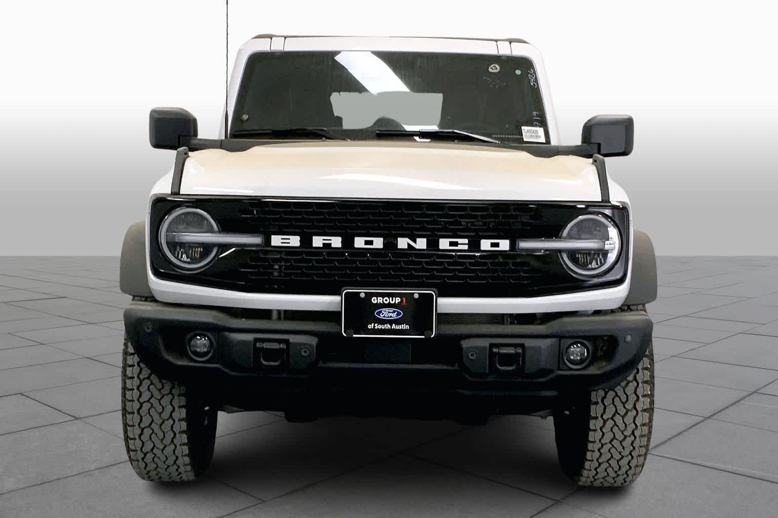 New 2026 Oxford White Ford Badlands® image 3