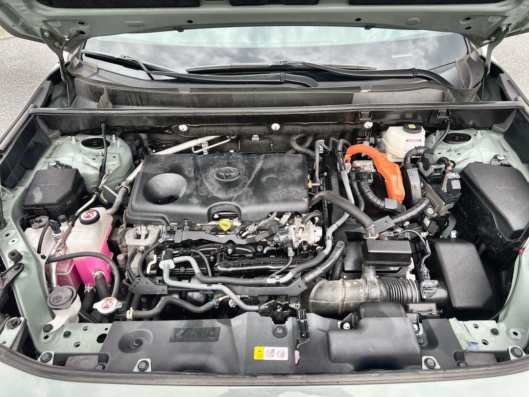 Used 2022 Lunar Rock Toyota XLE image 12