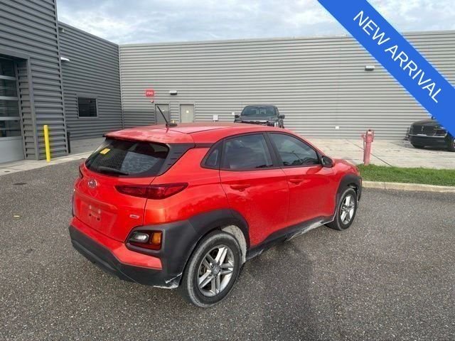 Certified Used 2019 Orange Hyundai SE image 4