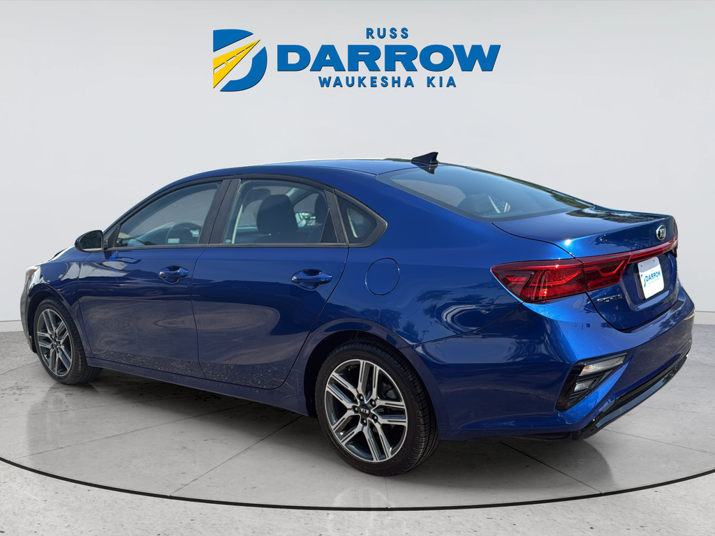 Used 2019 Blue Kia S image 4