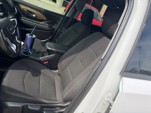 Used 2020 Summit White GMC SLE image 13