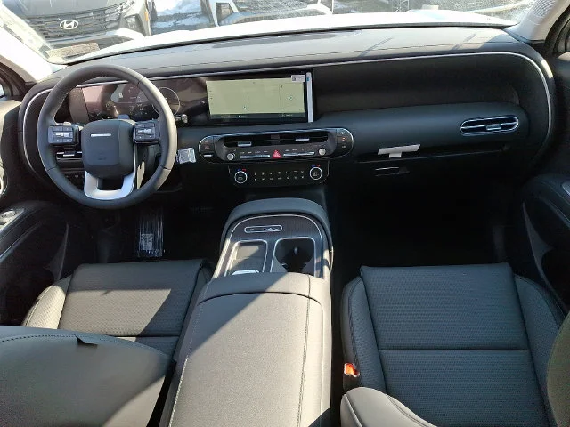 New 2026 Silver Hyundai SEL Premium image 10