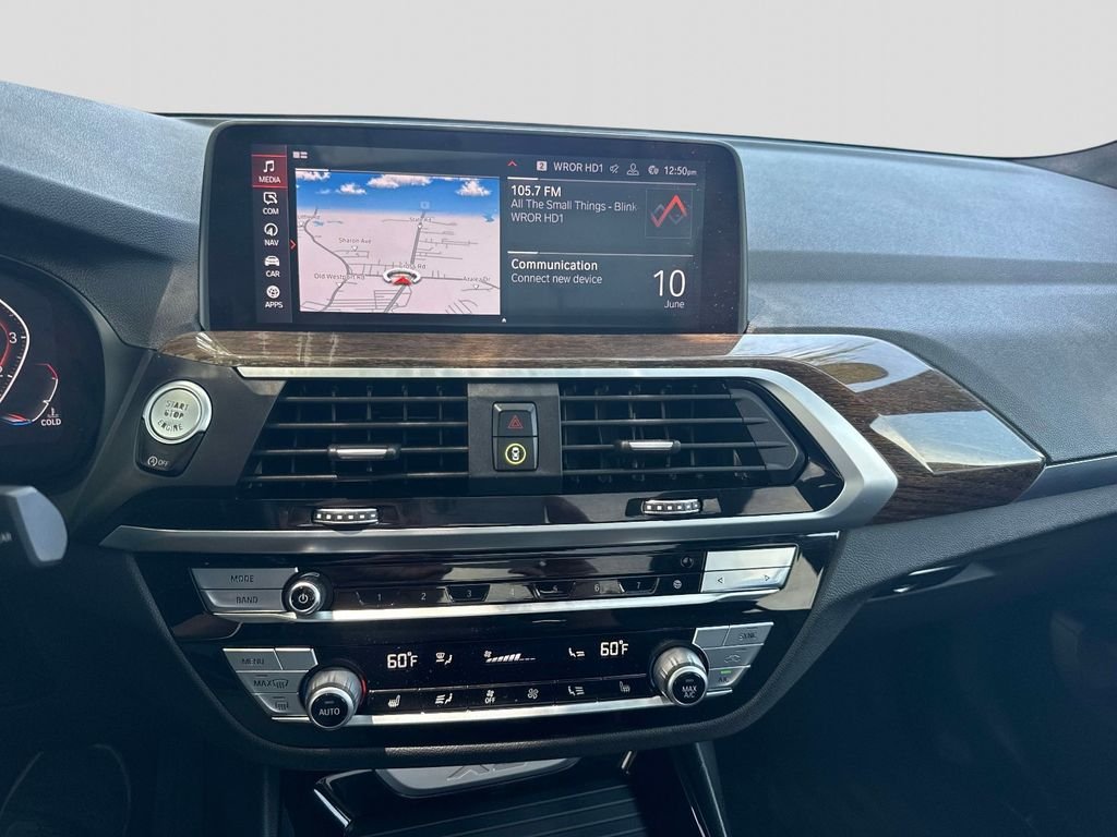 Used 2020 Black BMW xDrive30i image 24