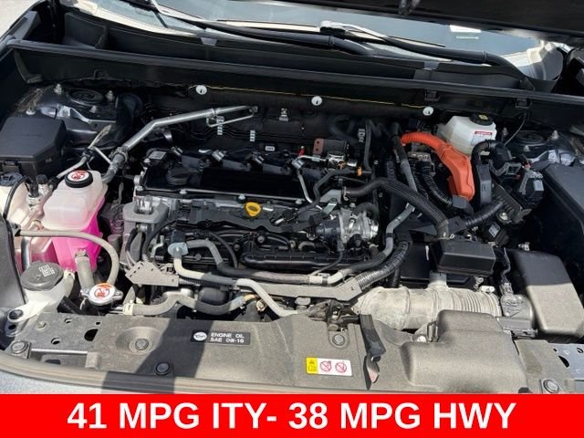 Used 2022 Gray Toyota LE image 11