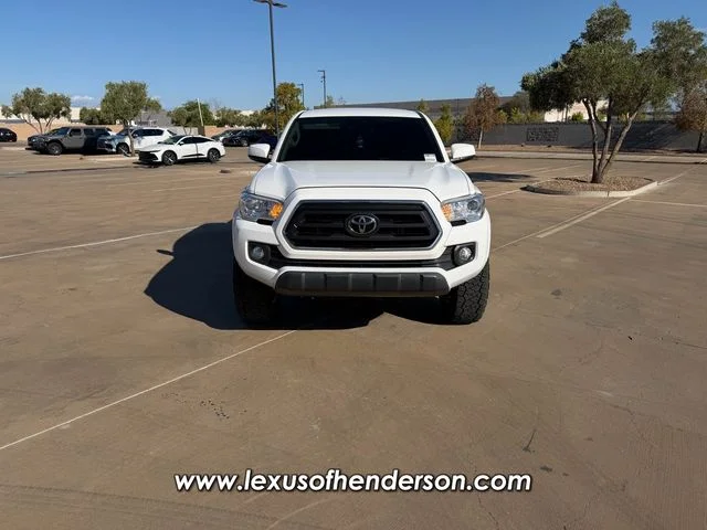 Used 2022 White Toyota SR5 image 2