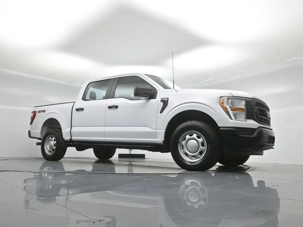 Certified Used 2021 White Ford XL image 4