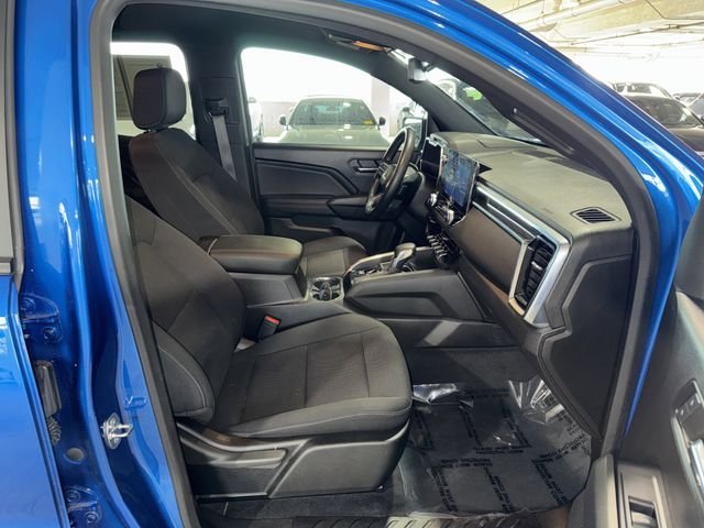 Used 2023 Blue Metallic GMC Elevation image 10