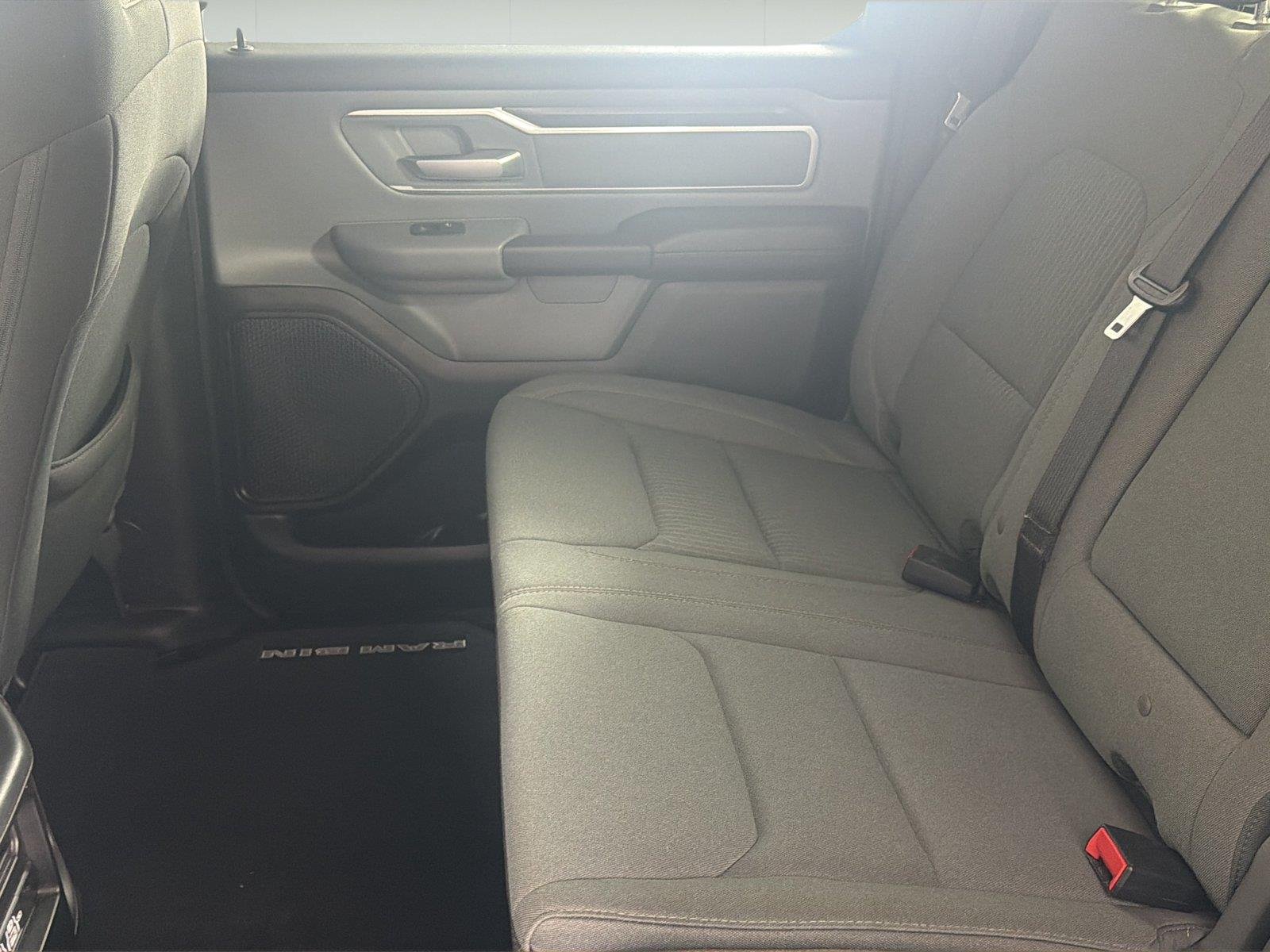 Used 2022  RAM Big Horn image 15
