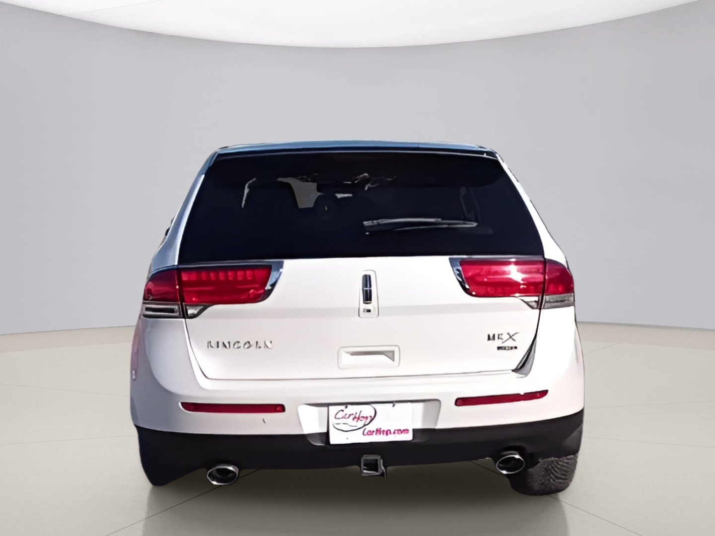 Used 2013 White Lincoln AWD image 6