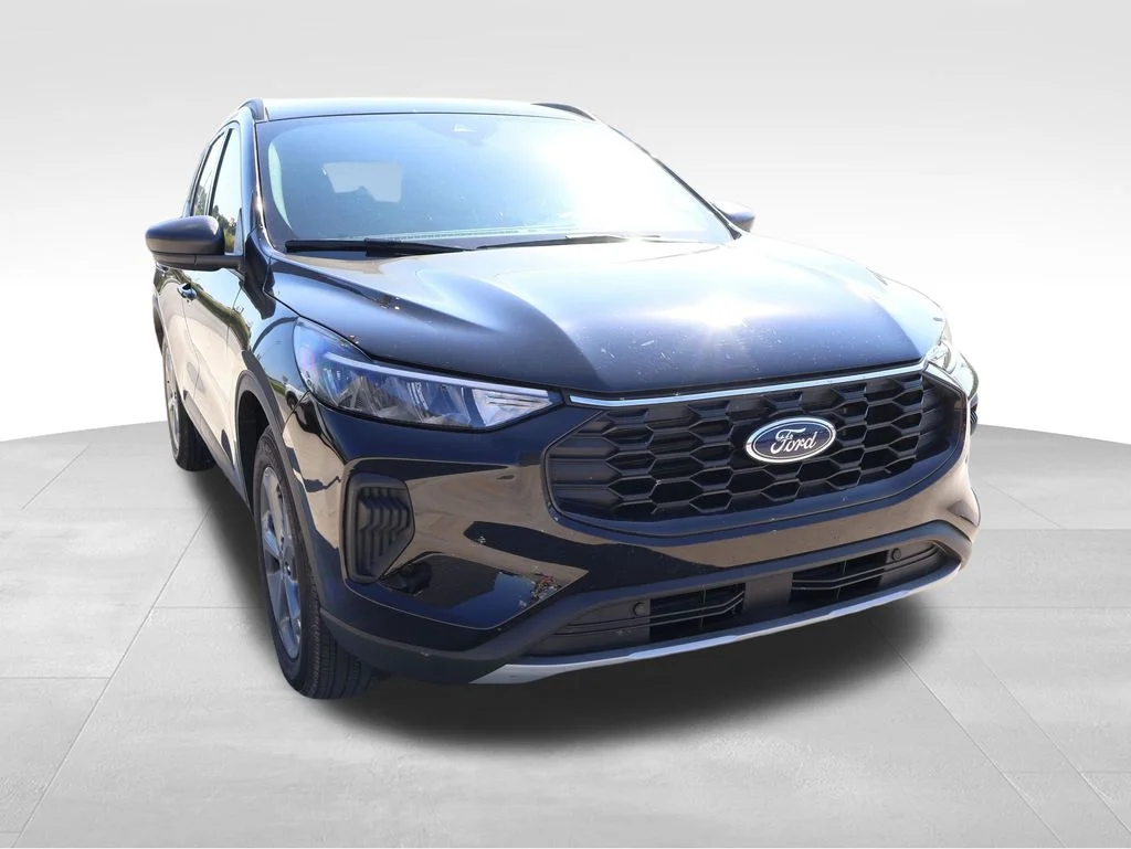 Certified Used 2026 Black Metallic Ford ST-Line image 9