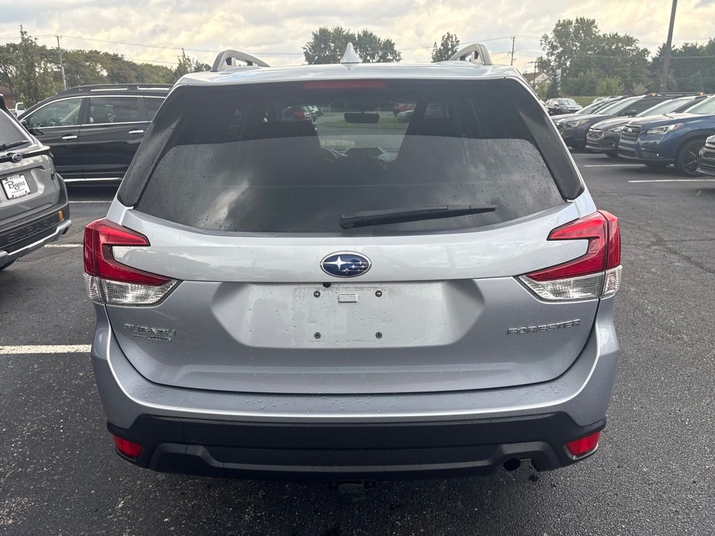 Certified Used 2023 Silver Subaru Premium image 4