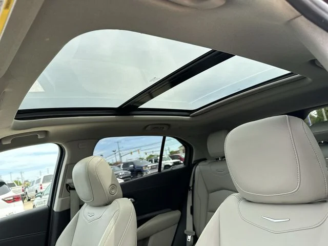 Used 2021 Red Cadillac Luxury image 22