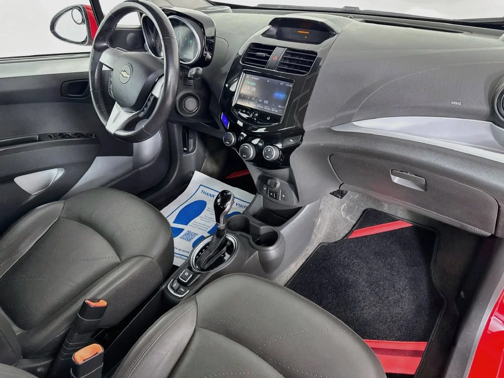 Used 2016 Salsa Red Chevrolet 2LT image 31